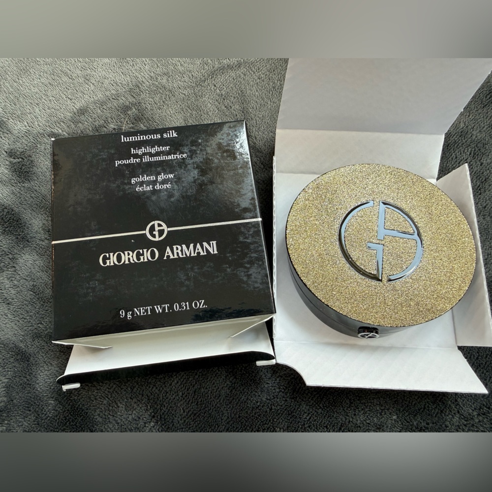 NIB Giorgio Armani Shimmering Bronzer Compact - Golden Bronze - Picture 2 of 7